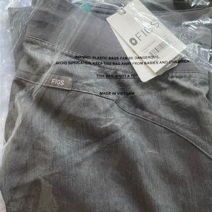 Women’s Large Kade Cargo Scrub Pants